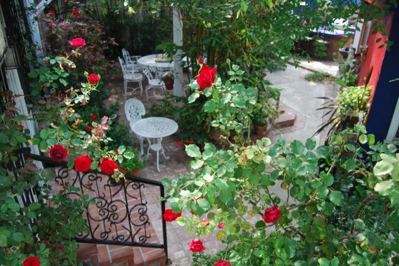 Garden Cottage Bed & Breakfast Los Angeles Exterior photo