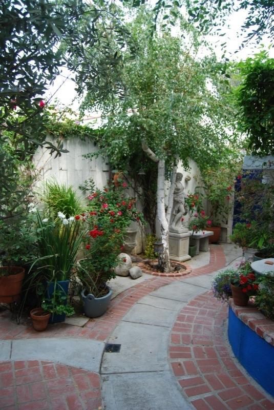 Garden Cottage Bed & Breakfast Los Angeles Exterior photo